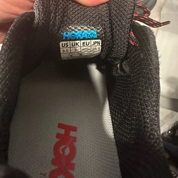 Hoka One One Speedgoat 3 - womens size US 8.5 - Picture 3 of 4